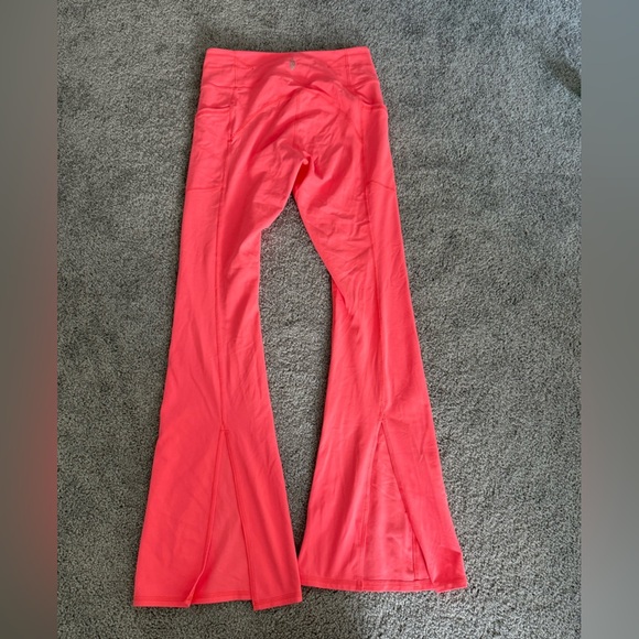 NWOT FP Movement | Never Better Flare Pants Size Medium - Picture 5 of 7